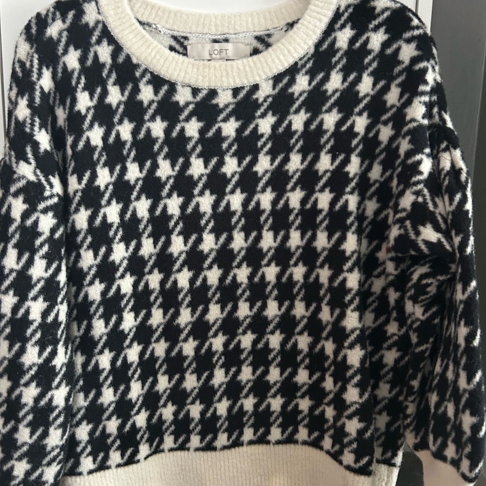 LOFT Black and White Crew Neck Sweater